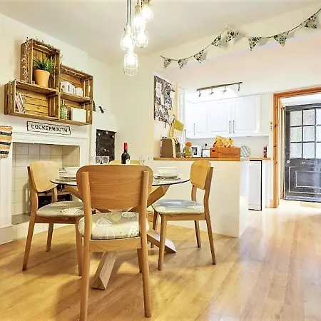 2 Bed In Sz123 Holiday home Cockermouth